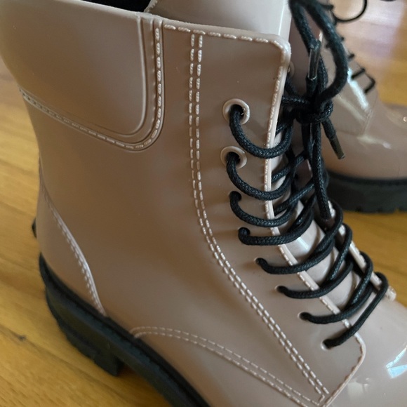 Lemon Jelly Eco friendly Lace Up Booties.  Muted Mauve Colour.  Size EU … - Picture 6 of 12